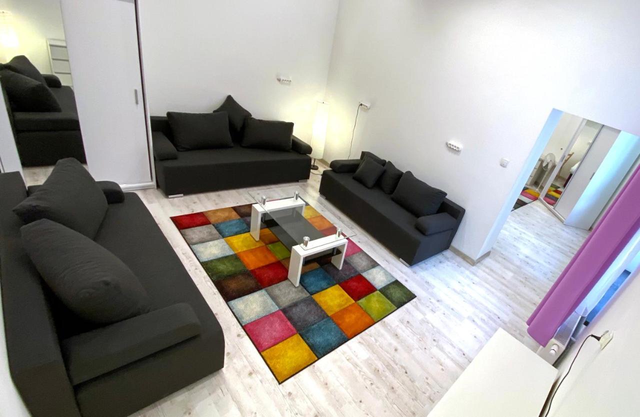 Aparthotel Zabrze, Apartamenty W Centrum Z Prywatnym Parkingiem Exterior foto