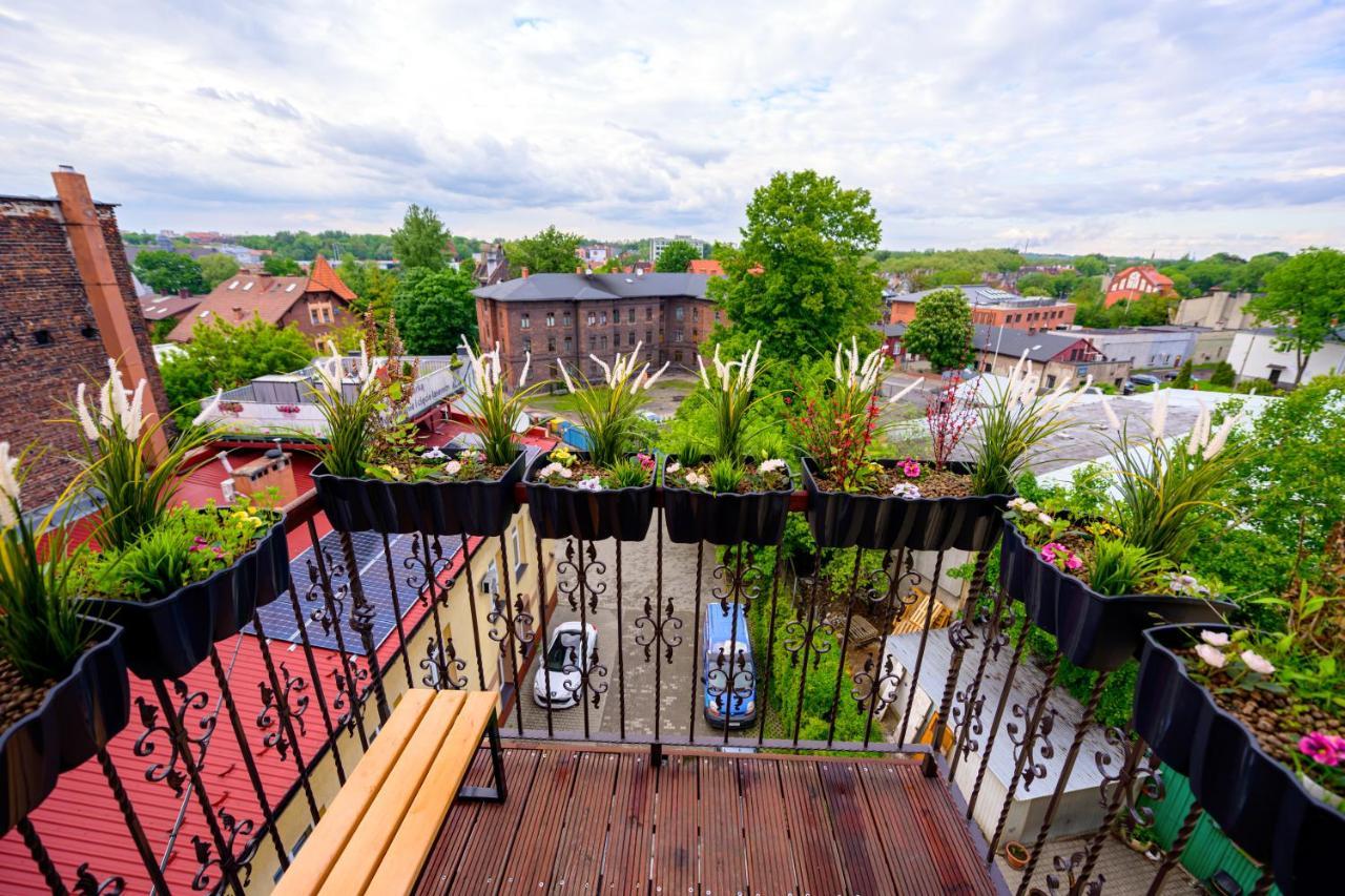 Aparthotel Zabrze, Apartamenty W Centrum Z Prywatnym Parkingiem Exterior foto
