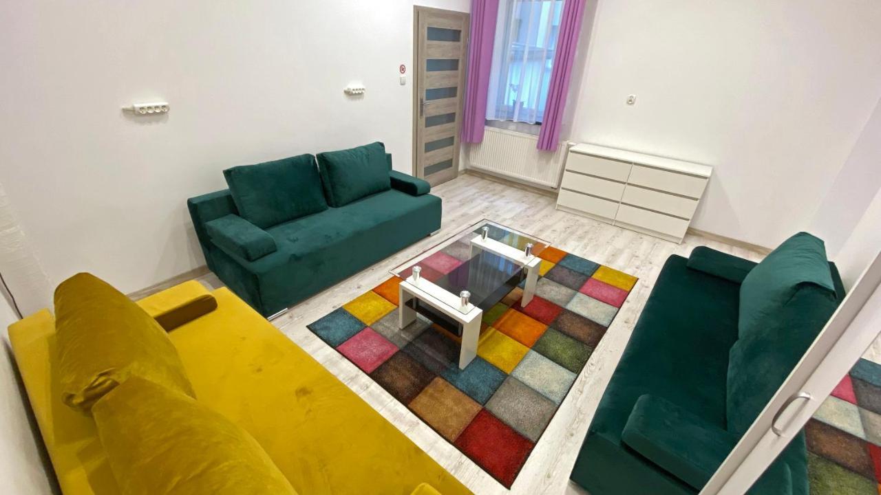 Aparthotel Zabrze, Apartamenty W Centrum Z Prywatnym Parkingiem Exterior foto